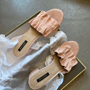 Pink suede summer shoe